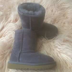 Toddler Ugg Boots Size 8 Worn twice